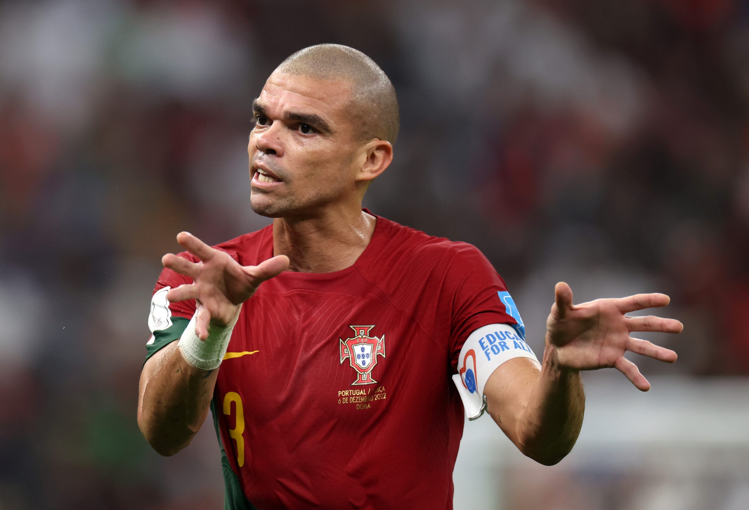 Trung vệ xuất sắc nhất lịch sử Bồ Đào Nha là Pepe